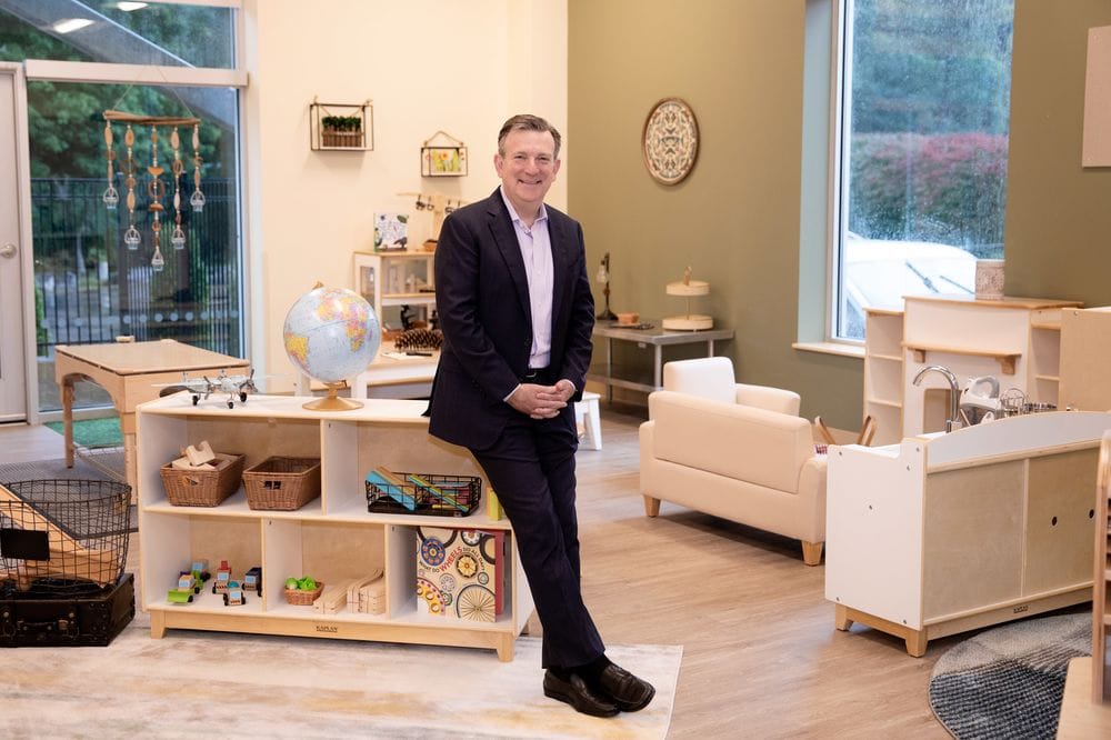 بچه ها به مهدکودک بازمیگردند، حتی اگر والدین در خانه بمانند. 2 1000x 1